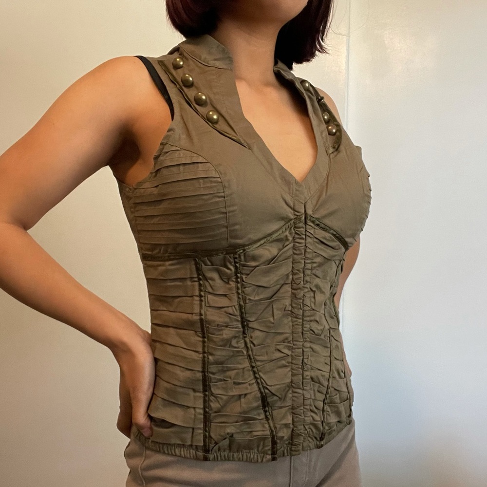 M olive green corset top / B.trü